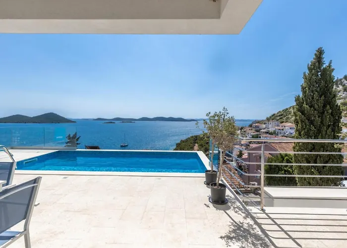 Villa Luxury Fleur With Pool *