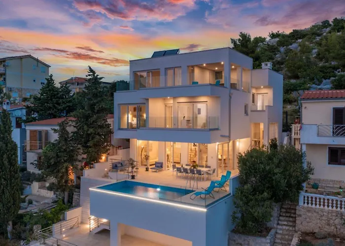Villa Luxury Fleur With Pool