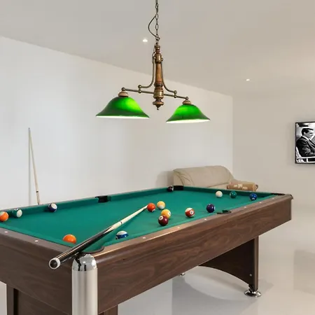 Luxury Fleur With Pool Villa Drage