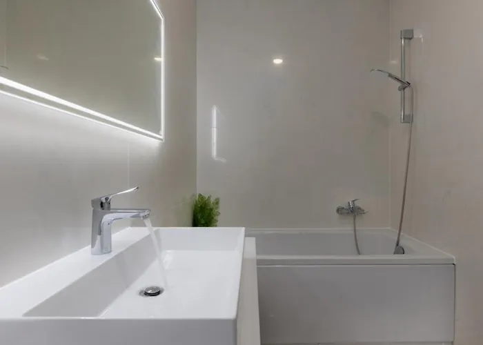 Luxury Fleur With Pool Драге