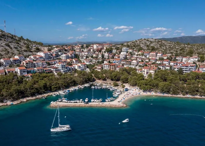 Вилла Luxury Fleur With Pool *